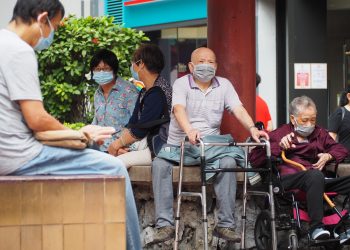 香港年增10万长者　2040年进入老龄化高峰期