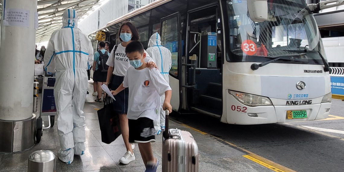海南分类分批安排滞留游客返程 首批9日飞往西安