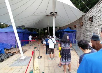 香港逾三成受访长者表示会延迟或不接种新冠疫苗