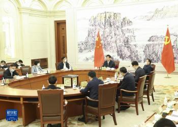 （+视频）全国人大常委会党组学习贯彻中共二十大精神 栗战书强调深刻领悟“两个确立”