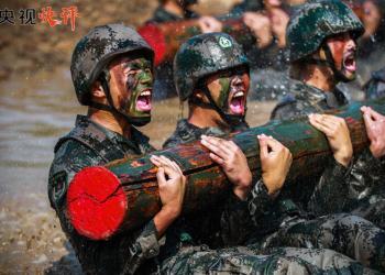 央视评论员：立志做有理想敢担当能吃苦肯奋斗的新时代好青年