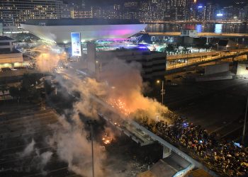 涉香港理大暴动　9人分别判囚35至48个月