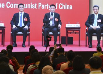 潘功胜：中国外汇储备规模连续17年位居全球第一