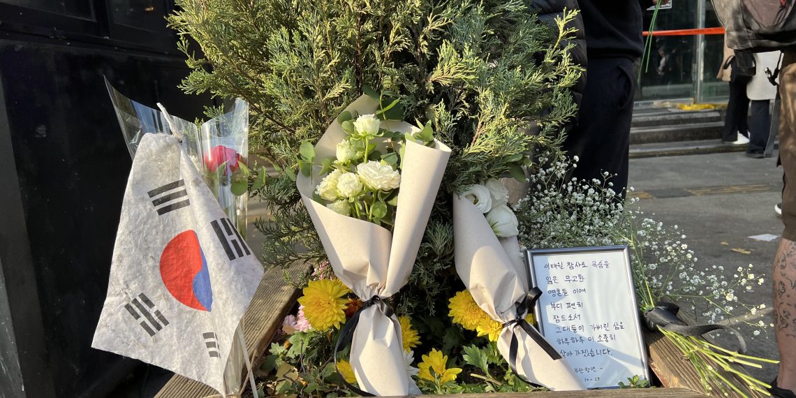 韩国踩踏事故已致153死 包括20名外国人