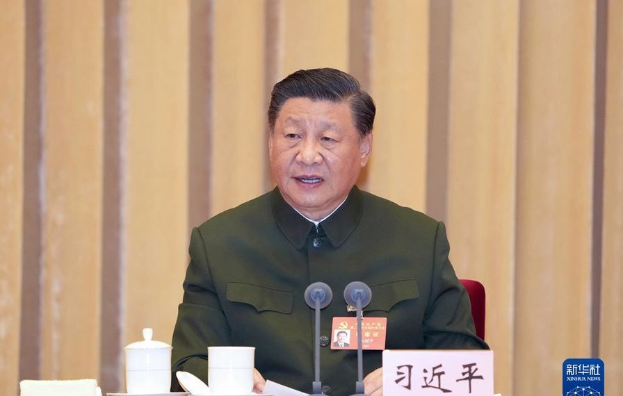 (资料照片)2022年10月24日下午,习近平出席在京召开的军队领导干部会议并发表讲话。
