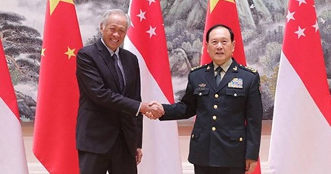中国与新加坡明年将举行陆海军联合演训