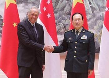 中国与新加坡明年将举行陆海军联合演训