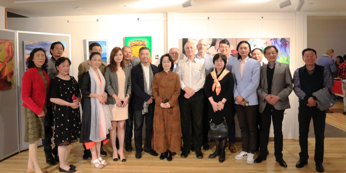 “让世界更美好”艺术展为基督城再添多姿色彩（视频+图文）