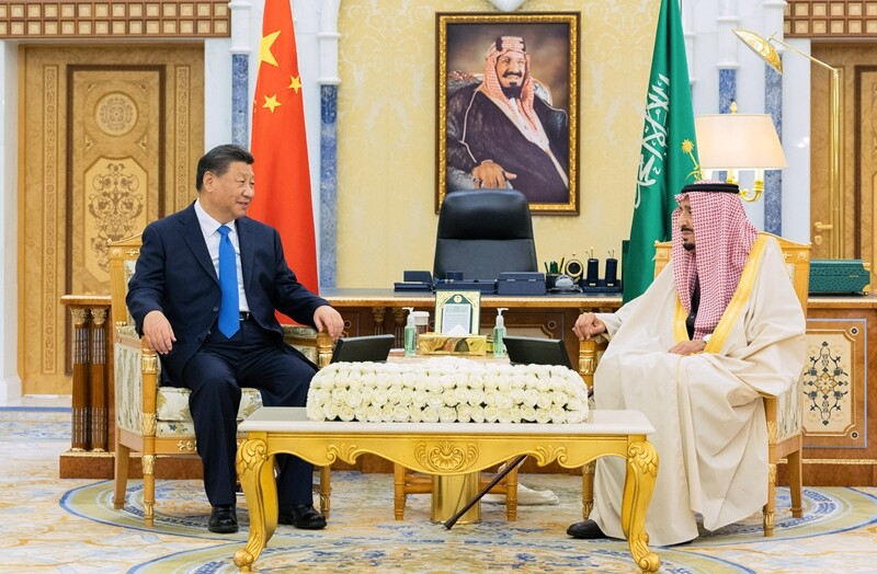 习近平会见沙特国王萨勒曼（+视频）