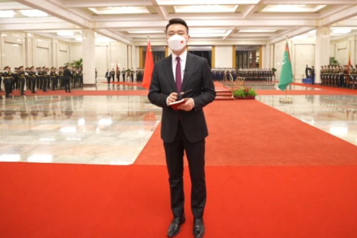 康辉@大国外交最前线丨建交31周年这一天，有朋自中亚来！