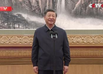 习近平视频连线社会福利院：一定要让老人们有个幸福的晚年