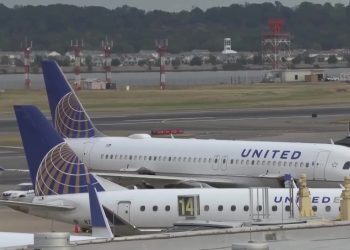美联邦航空局：数据库文件损坏导致空中任务通知系统故障