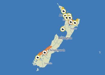 奥克兰红色暴雨警告已解除，但恶劣天气持续