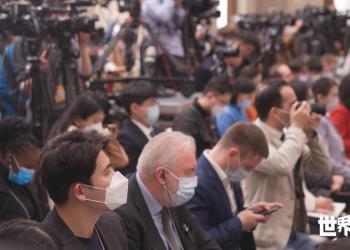 中国的两会时间 世界的中国时刻