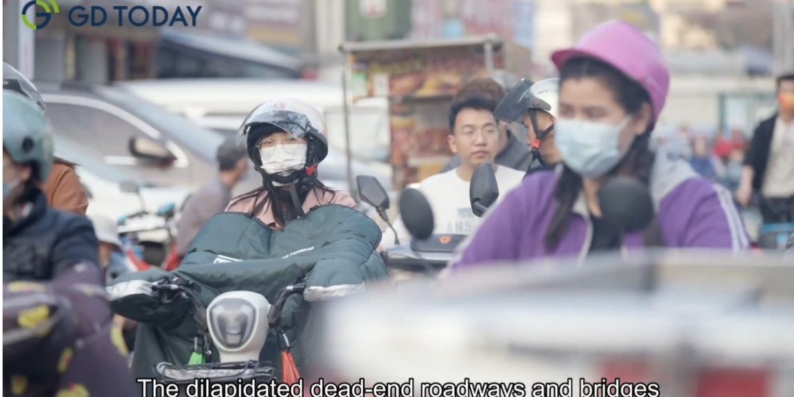 Democratic practices in GD | The commute for more than 200,000 people