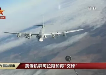 美战机在阿拉斯加附近拦截6架俄战机