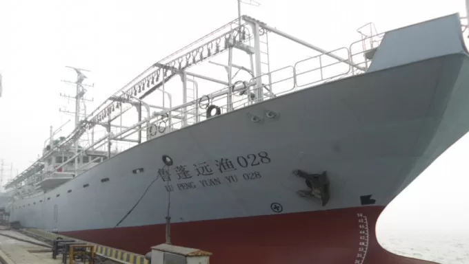 中国渔船“鲁蓬远渔028”