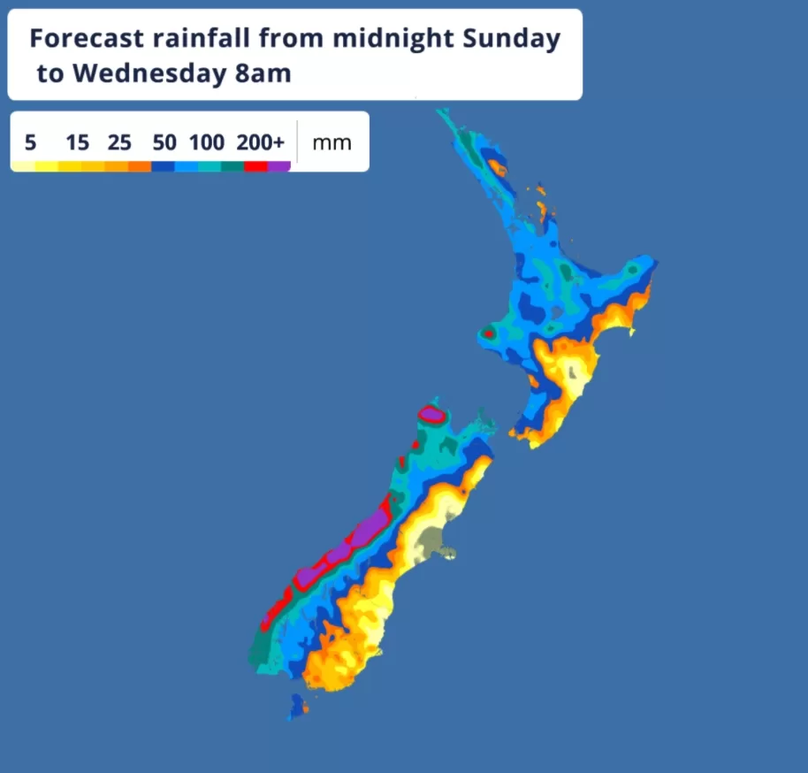 从周日午夜至周三早上的降雨预测。