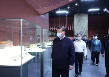 习近平6月2日下午考察了中国历史研究院。