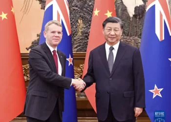 6月27日下午，中国国家主席习近平在北京人民大会堂会见来华进行正式访问的新西兰总理希普金斯。