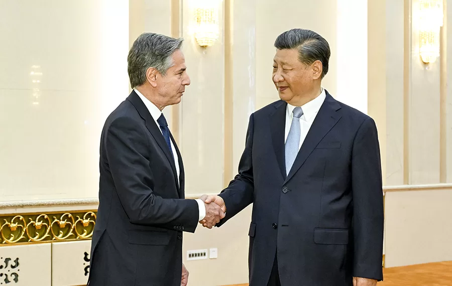 6月19日下午,中国国家主席习近平在北京人民大会堂会见美国国务卿布林肯。