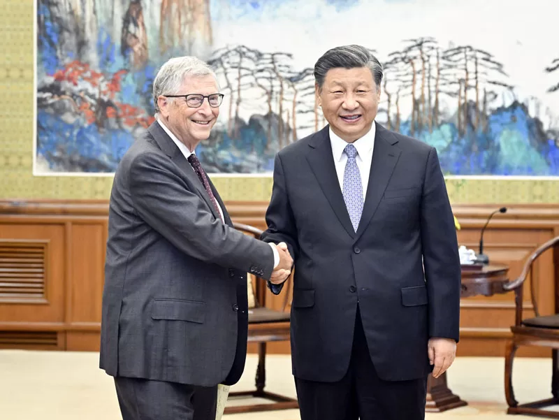6月16日,中国国家主席习近平在北京会见美国比尔及梅琳达·盖茨基金会联席主席比尔·盖茨。