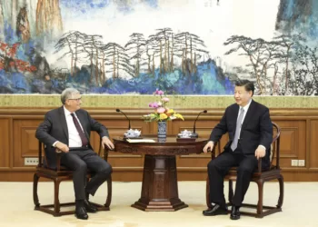 6月16日，中国国家主席习近平在北京会见美国比尔及梅琳达·盖茨基金会联席主席比尔·盖茨。