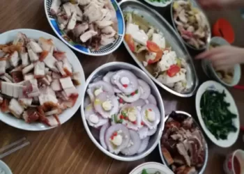 Home cooking in Keying’s family