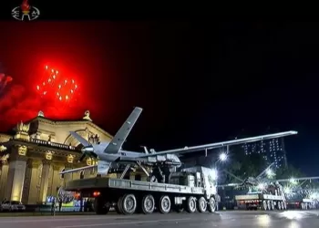 7月28日，朝鲜中央电视台发布新型无人机影像。