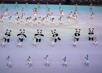 7月28日晚，第31届世界大学生夏季运动会开幕式在四川成都举行。图为开幕式上的表演。