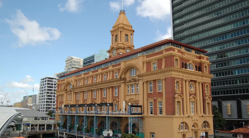 资料照片:码头街的渡轮大厦(Ferry Building on Quay St)。