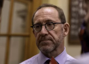 新西兰移民部长Andrew Little
