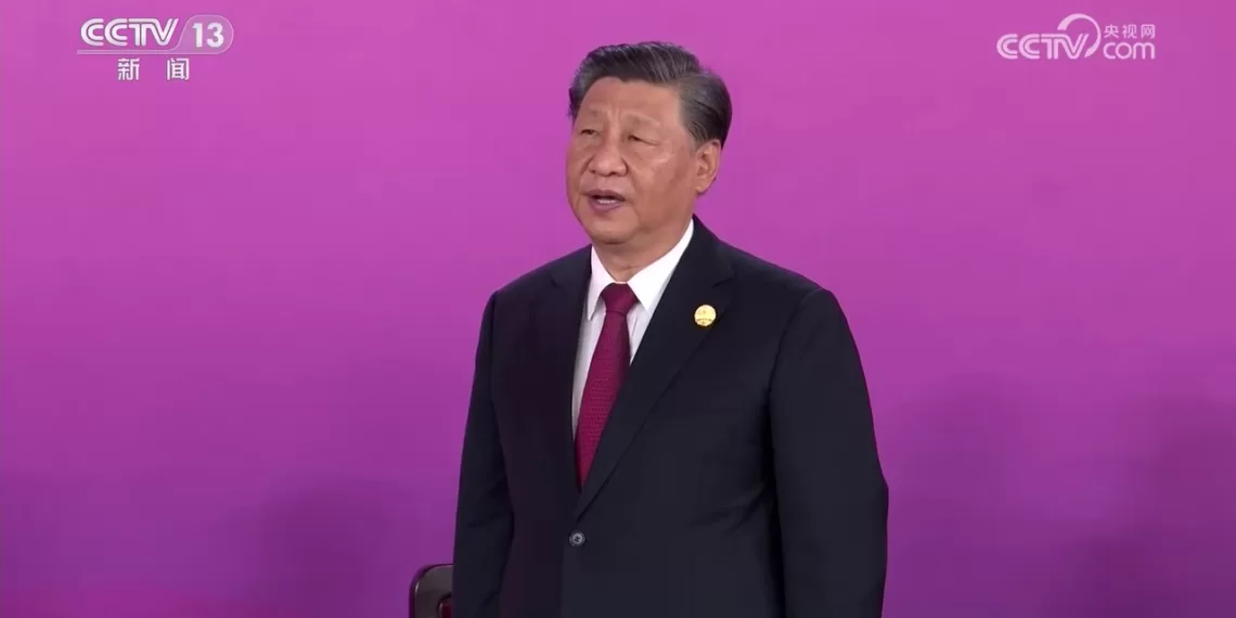 习近平出席开幕式并宣布本届亚运会开幕。