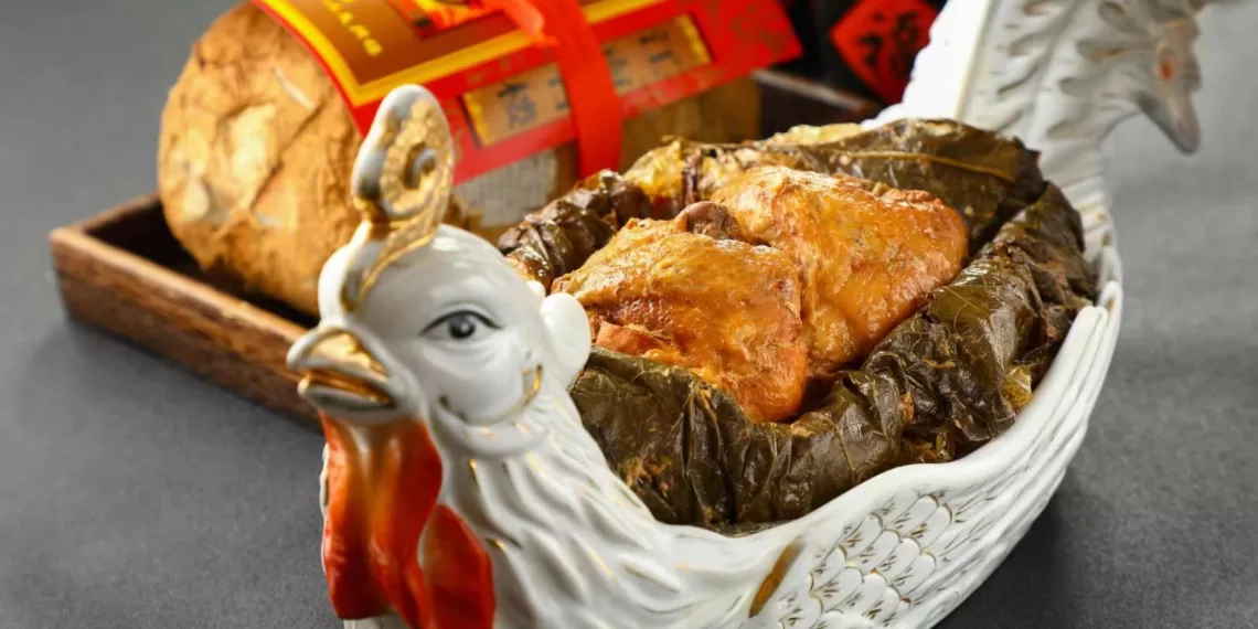楼外楼菜馆的叫化童鸡。