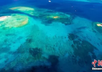 China expels Philippine gunboat
