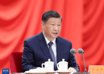 习近平：反腐败绝对不能回头、不能松懈、不能慈悲