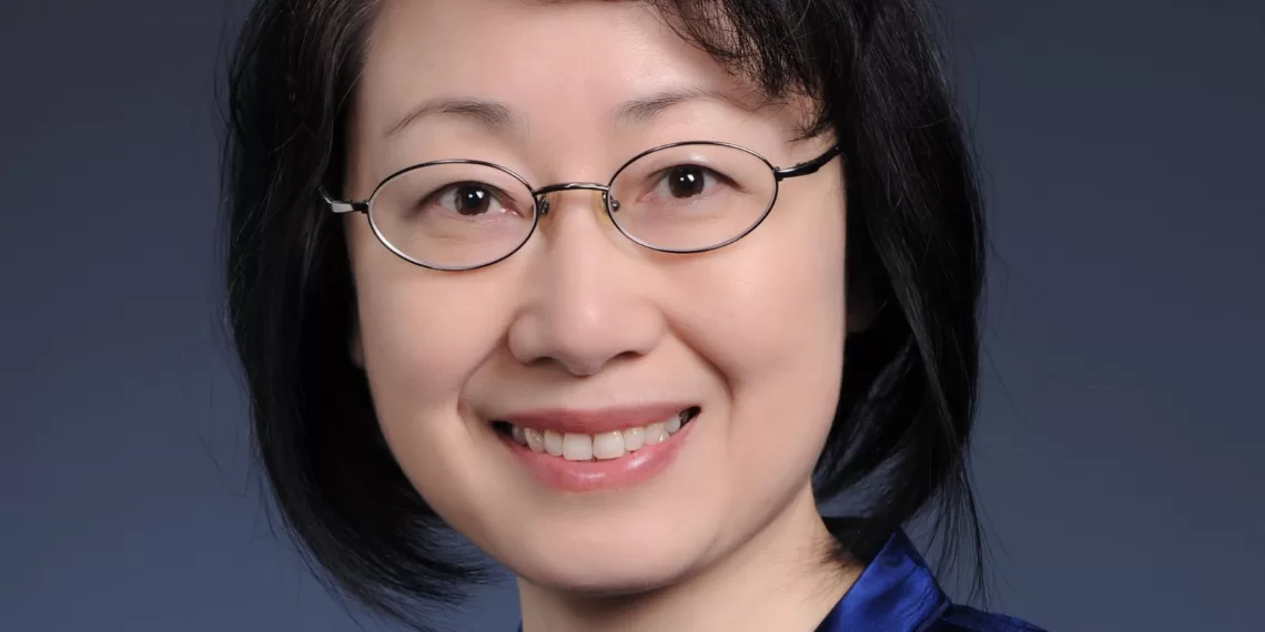 何颖总领事。
