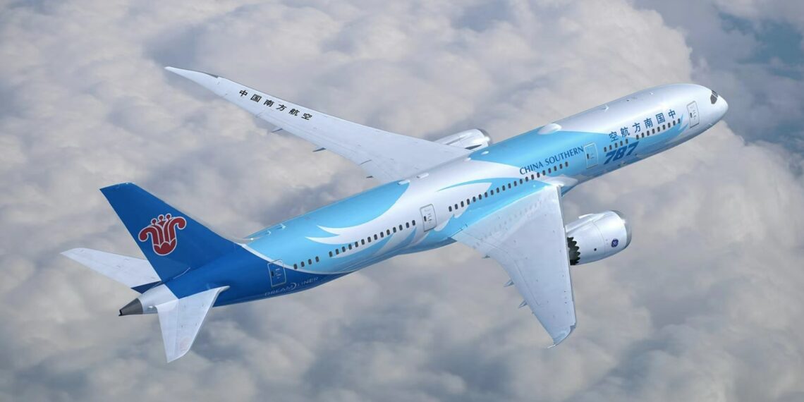 中国南方航空787梦想飞机。