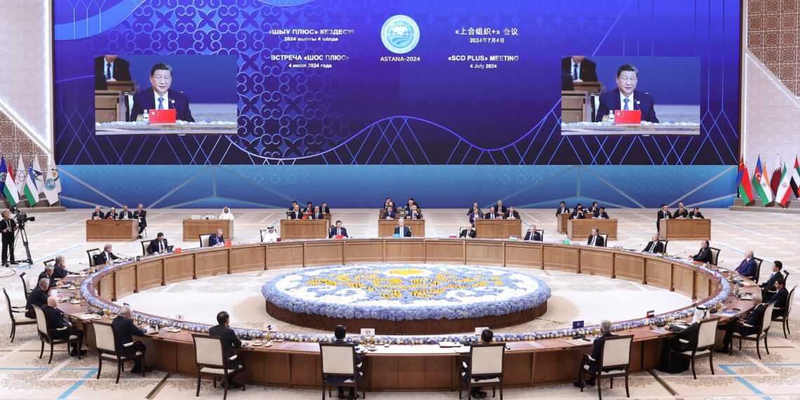 习近平在上合阿斯塔纳峰会(图集)
