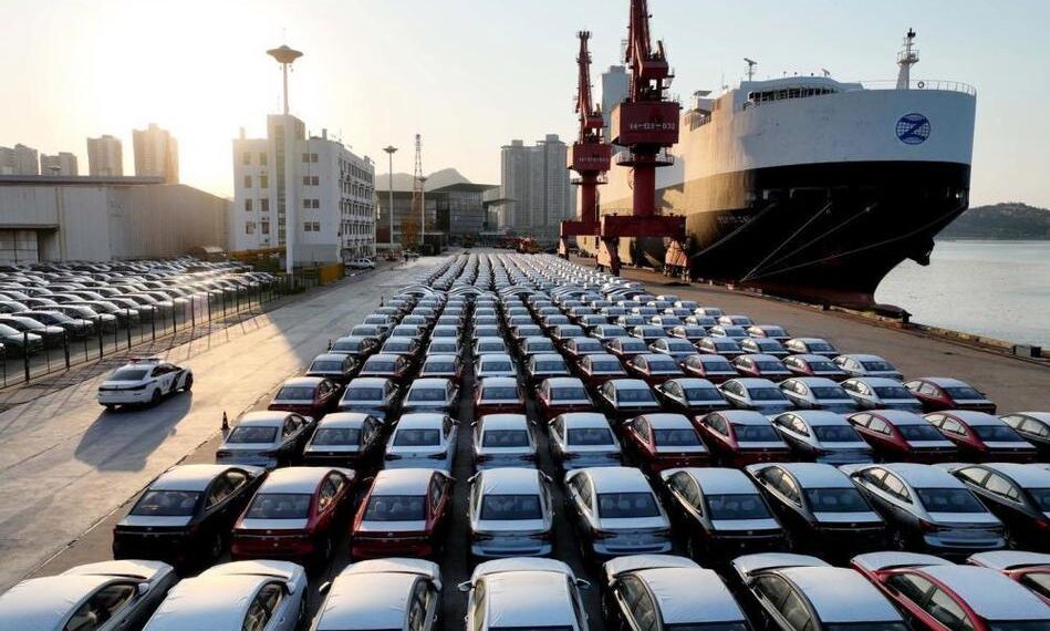 美国政府敲定对中国产品的惩罚性关税,电动车加征100%,半导体50%