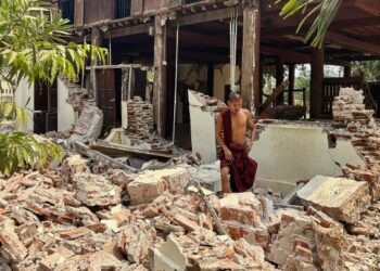 官员警告缅甸和泰国地震死亡人数将上升