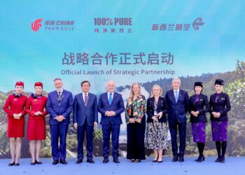 国航、新西兰航空与新西兰旅游局签署合作协议 共同促进中国至新西兰旅游市场发展