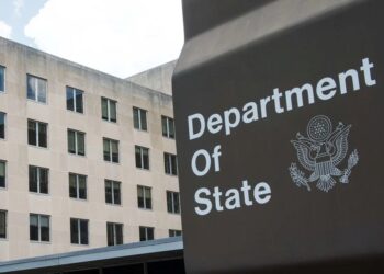 美国暂停对75个国家的所有签证 下周生效