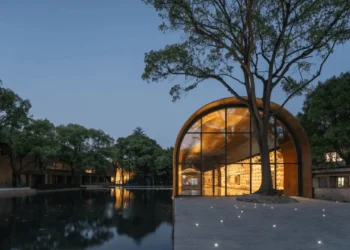 From Industrial Relic to Architectural Museum: A Paradigm of Urban Renewal in Pudong