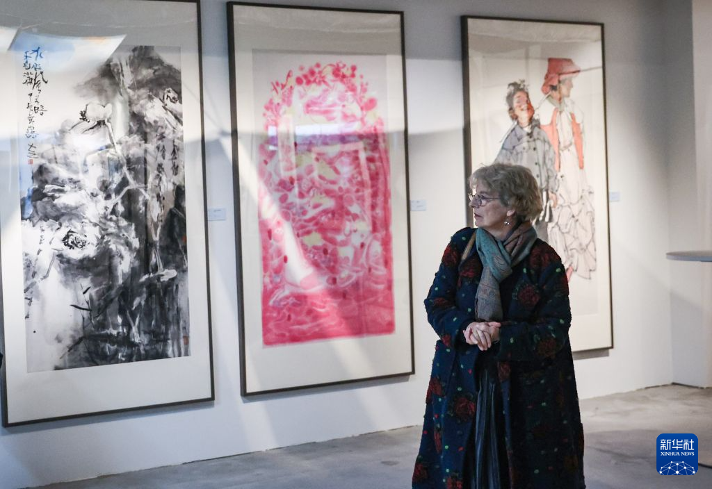“海纳百川——中国国家画院国际艺术对话展”